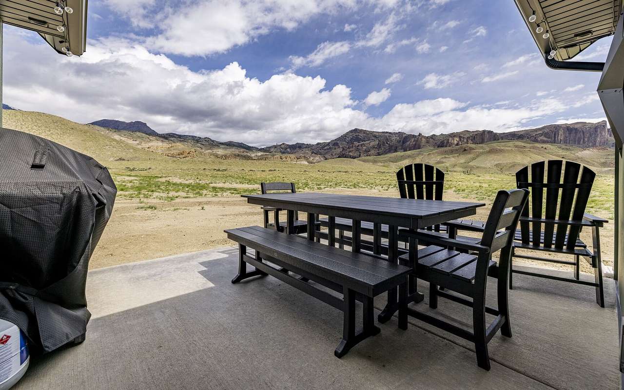 Wapiti Bear Den - Cozy Guest House With Amazing Views On The Road To Yellowstone