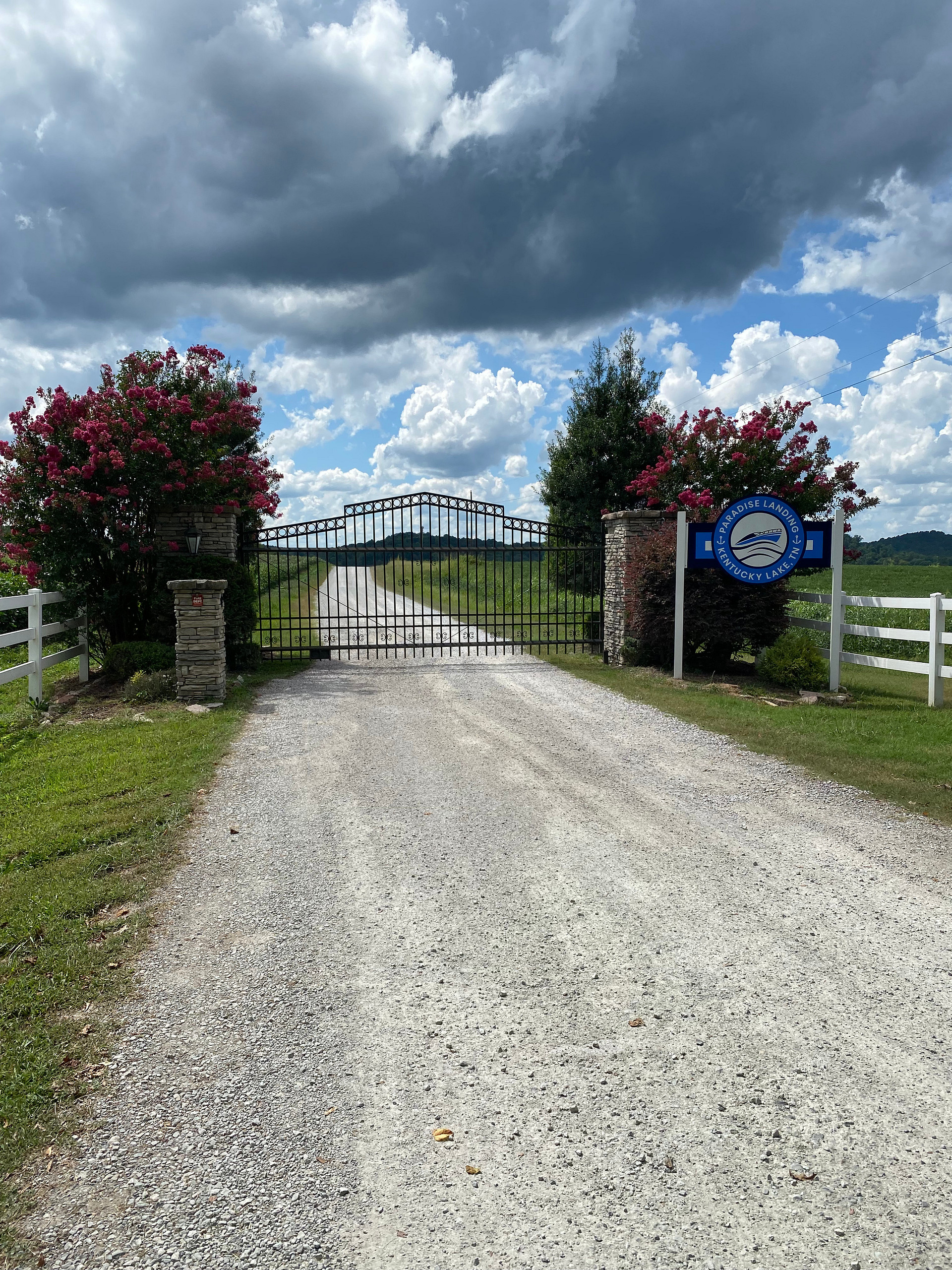 Paradise Landing Gate. Fisherman's Hideaway RV Park is behind the community gate.