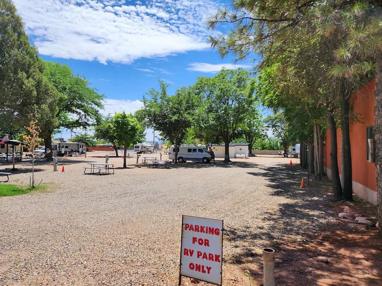 Hitch'n Post RV Park