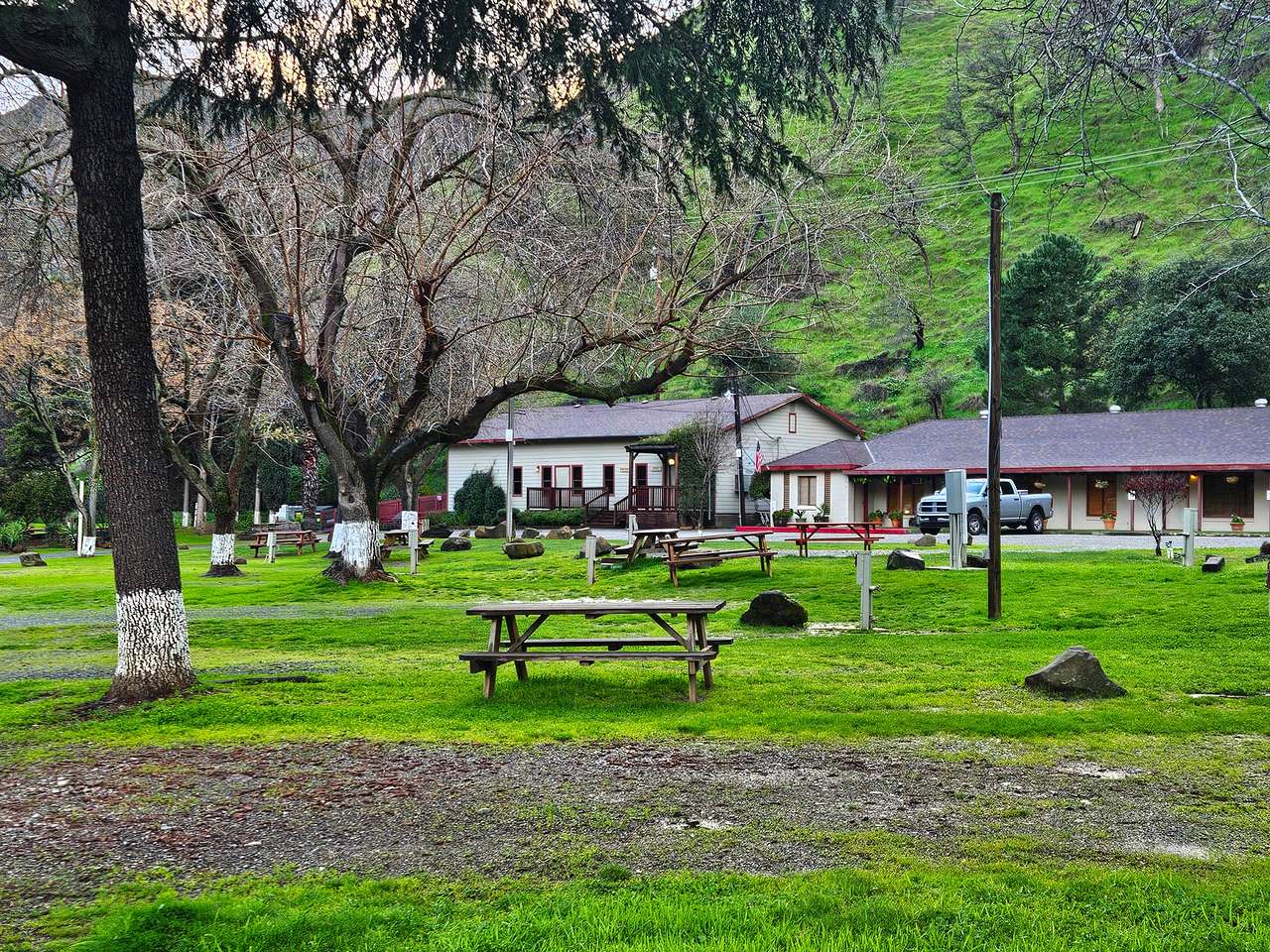Canyon Creek Resort