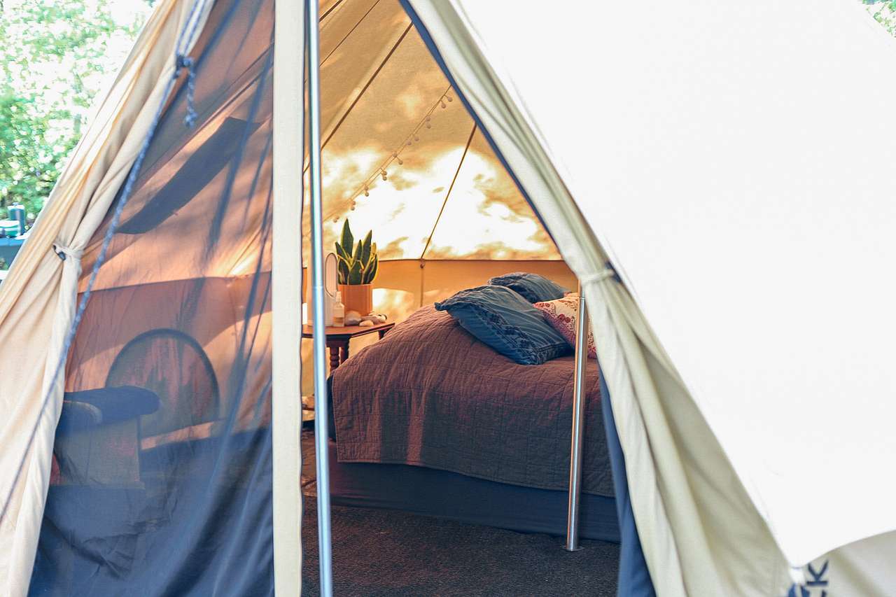 Hidden Spring Hideaway - Glamping