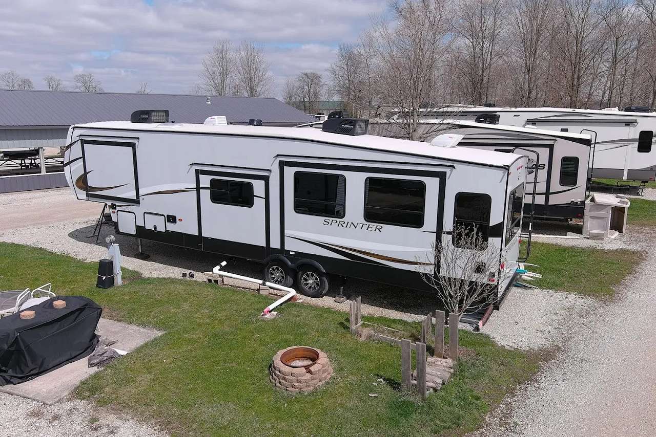 Lazy R Campground