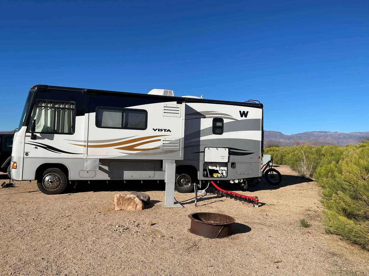 Roosevelt Lake Marina RV Park