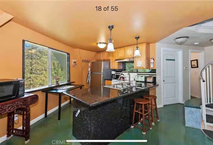 Crestline Glamping
