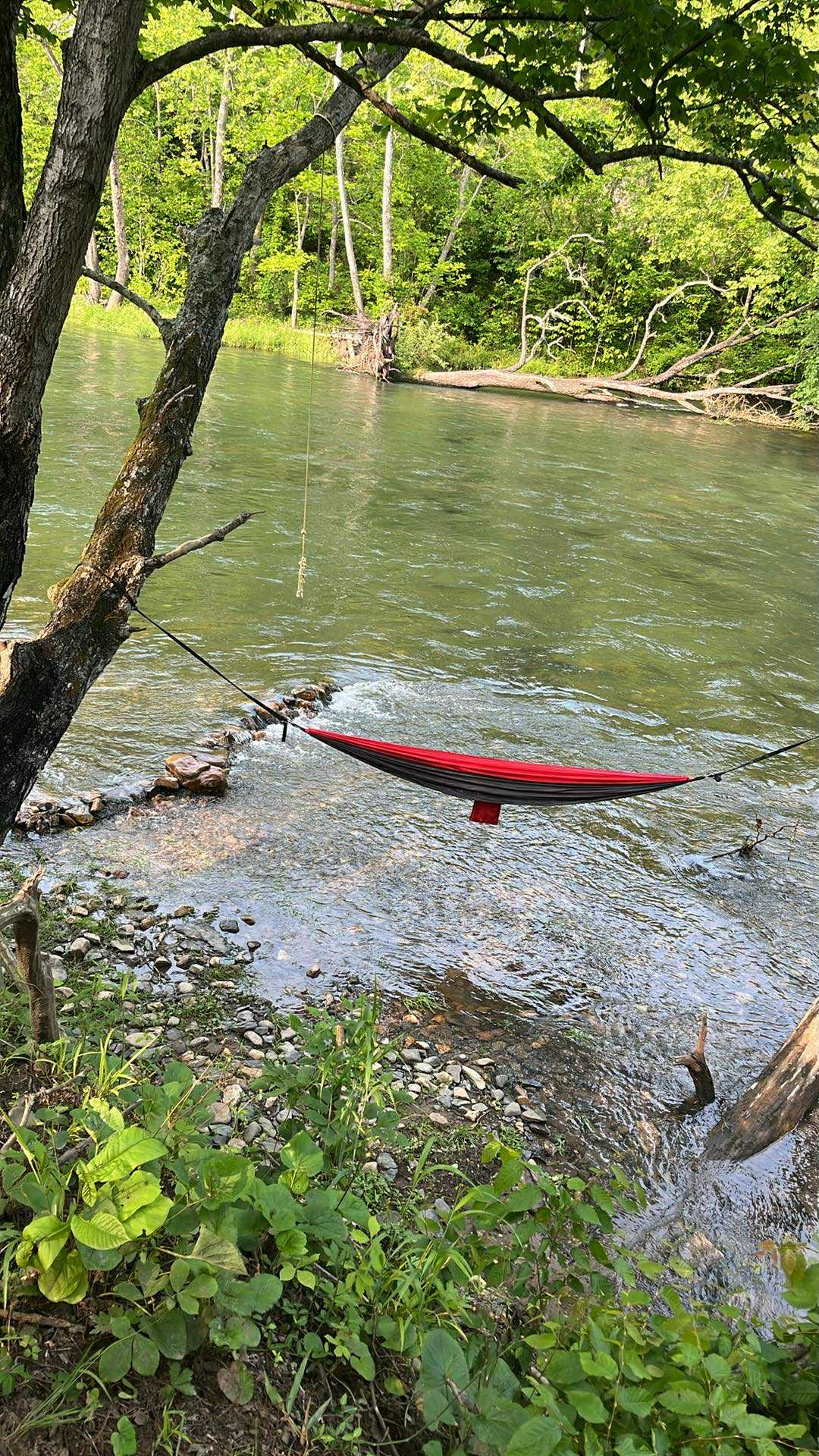 Shirley's River Retreat