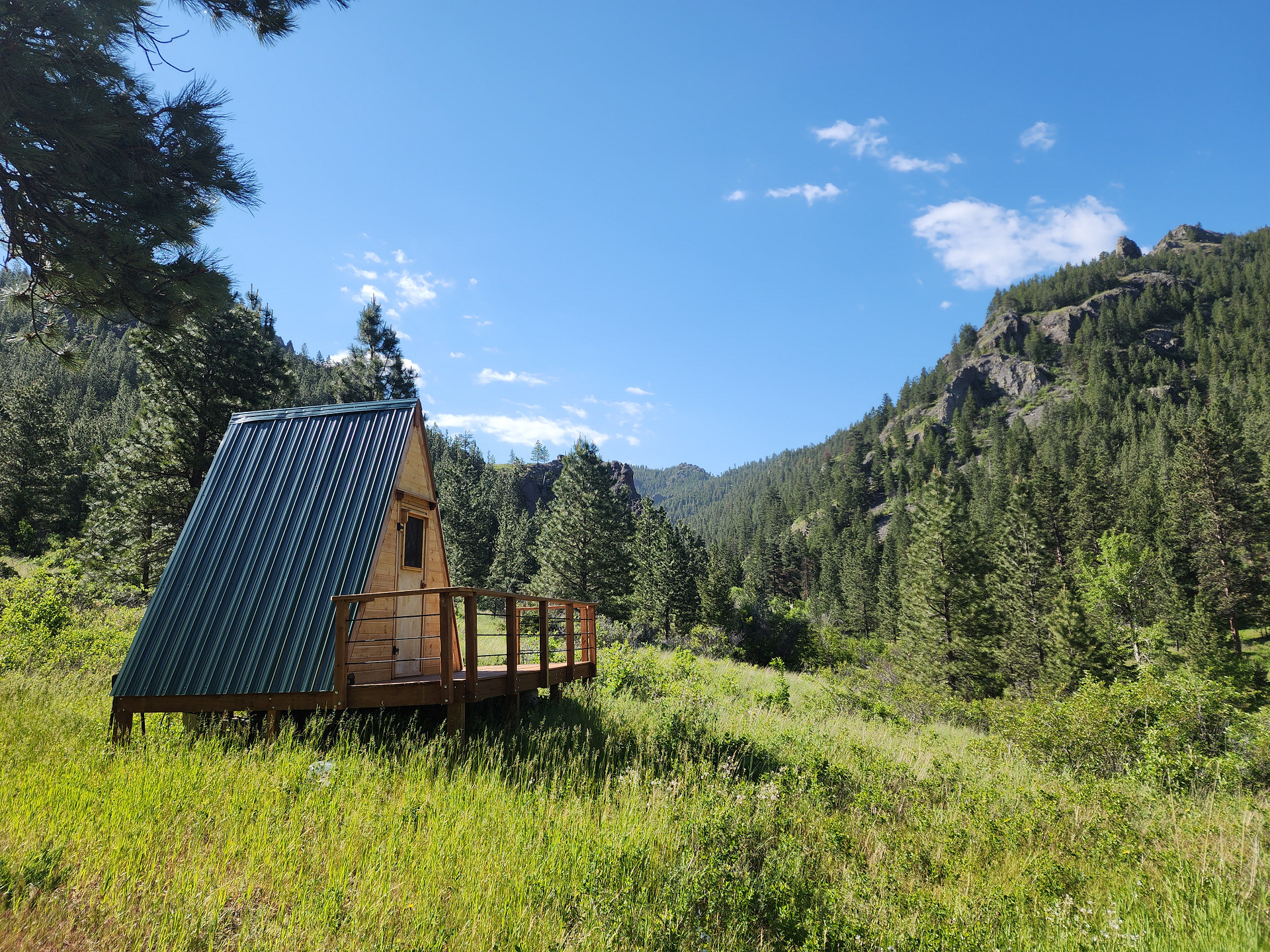 A Canyon Stay with Mini A-frame