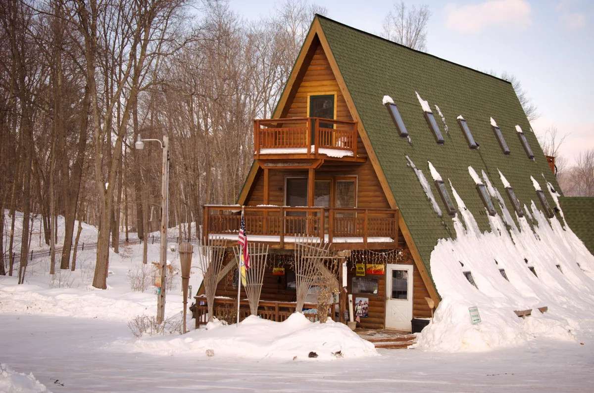 Tri Lake Timbers Resort