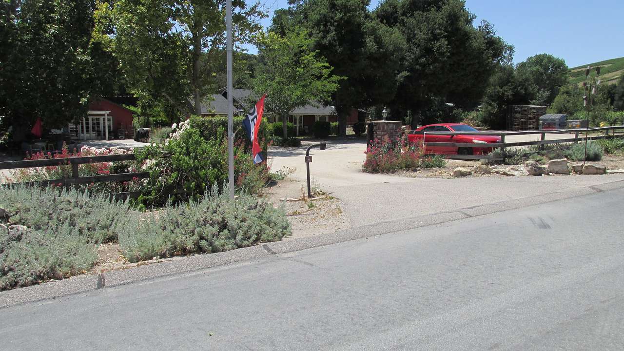 Dark Star Cellars