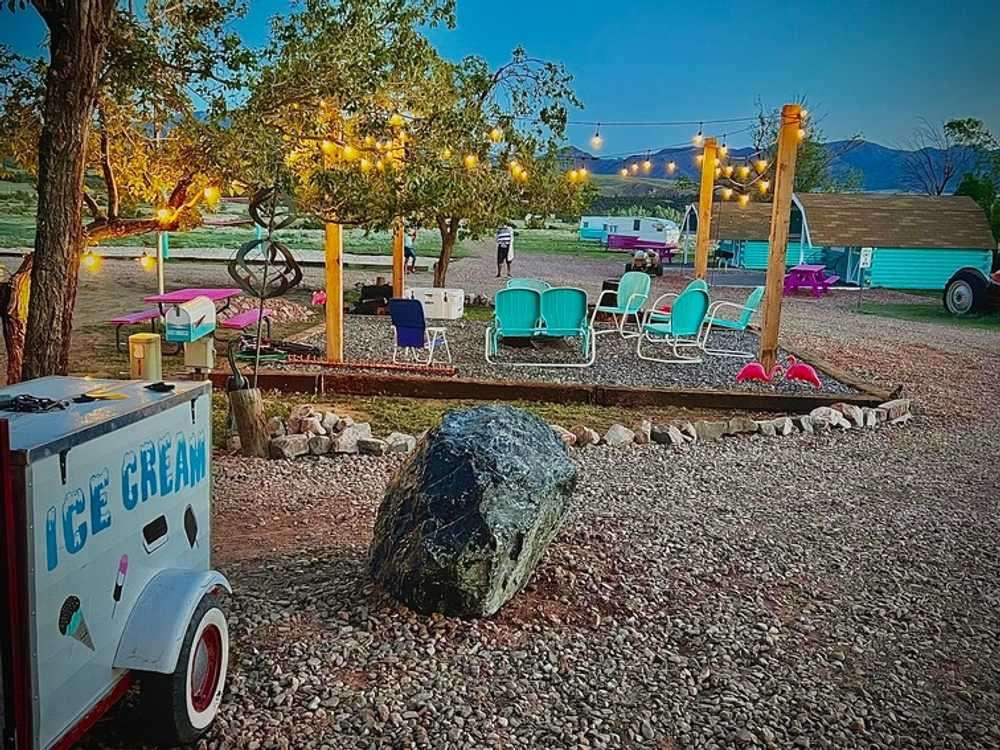 Starlite Vintage Resort