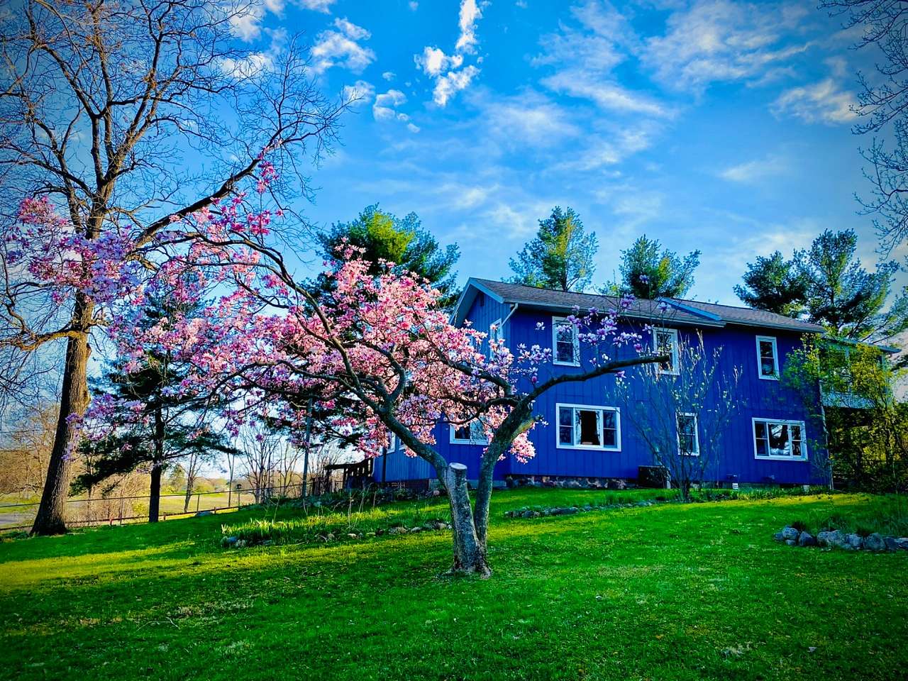 Inn Between the Lakes 1880's Farmhouse.  Three rooms upstairs.