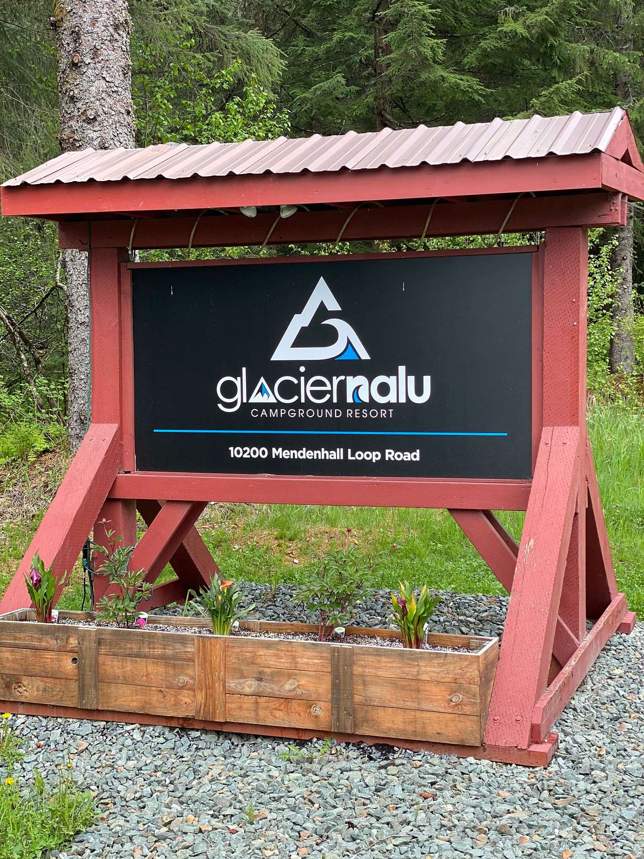 Glacier Nalu Campground Resort