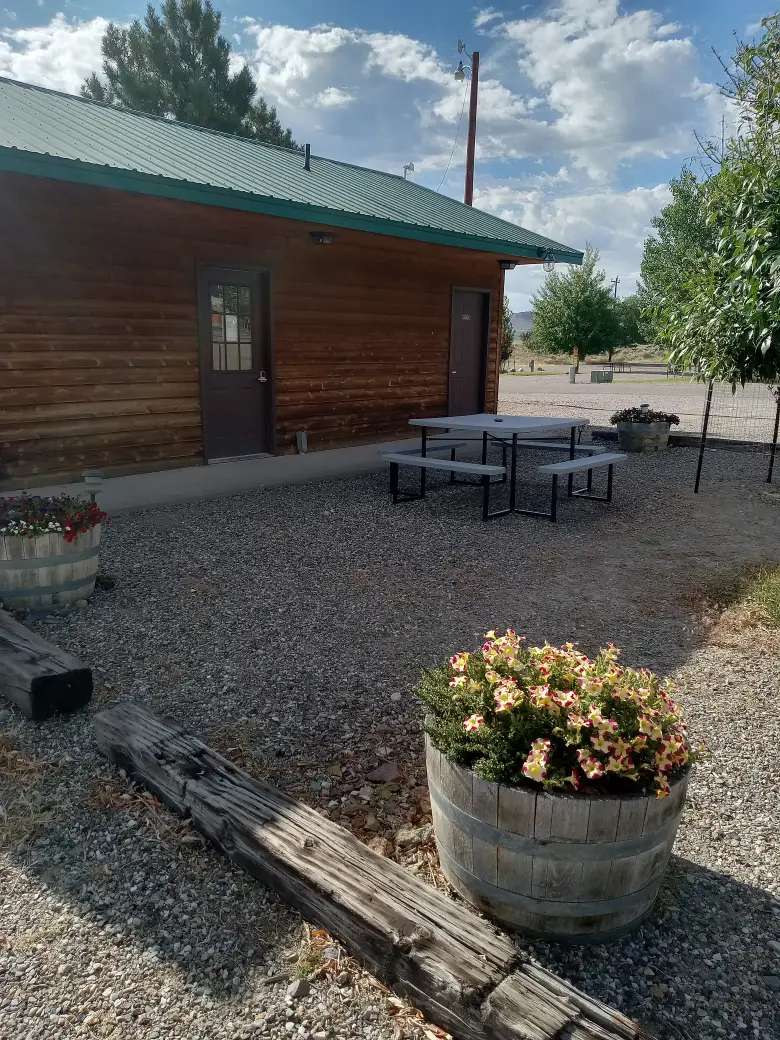 Round Valley RV Park