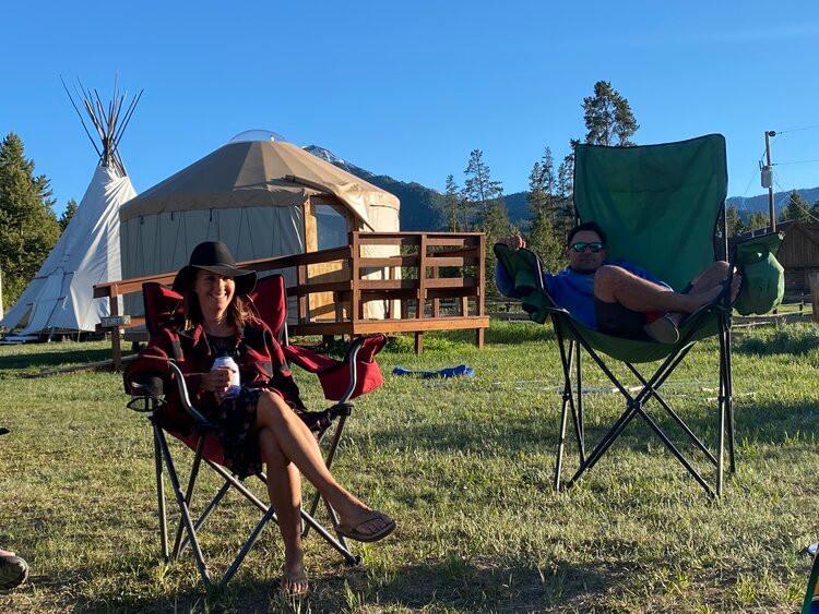 Smiley Creek Lodge