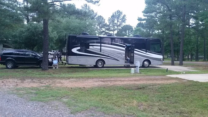 Swinging Bridge RV Resort