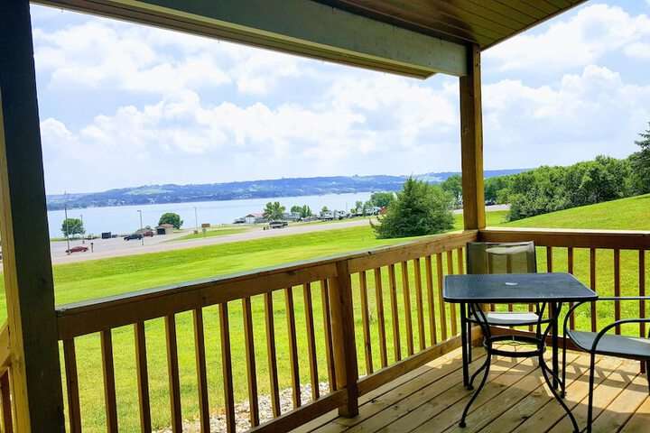 Cedar Shore Resort