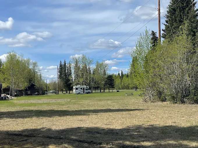 Red Eagle Lodge and Campground