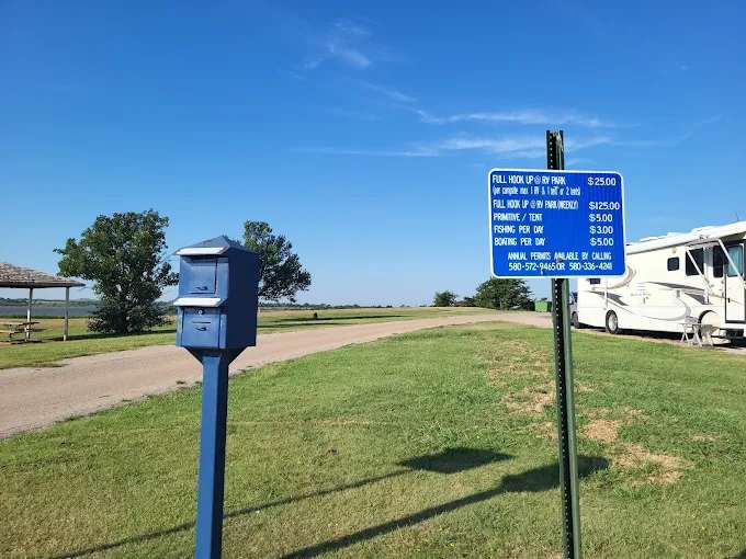 Perry Lake Campground