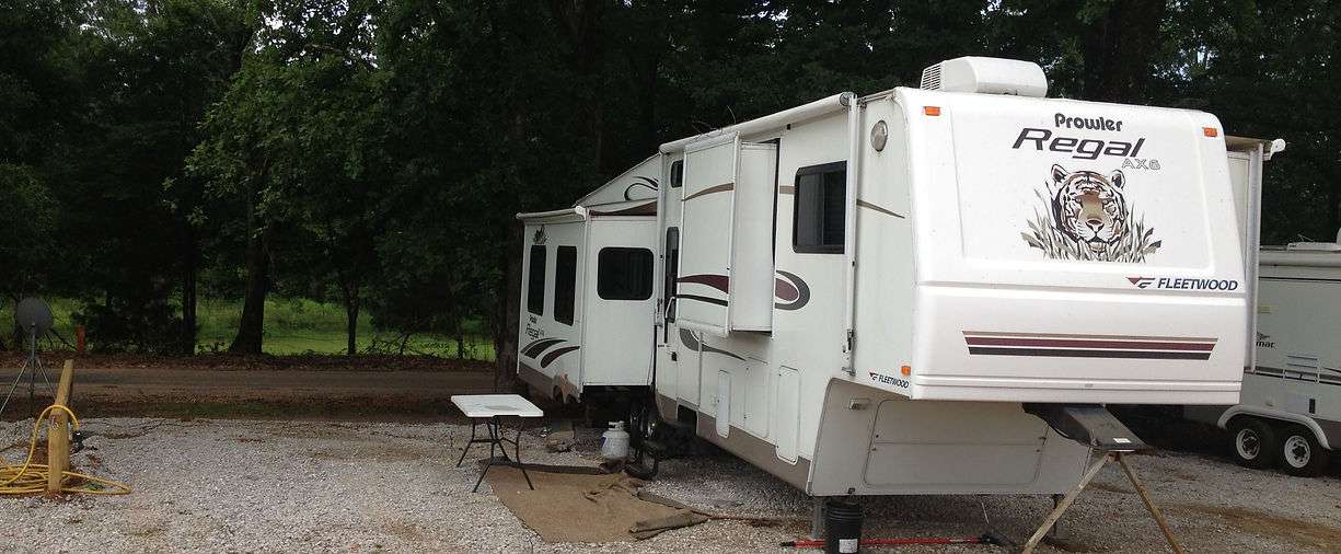 Country Dogs RV Park