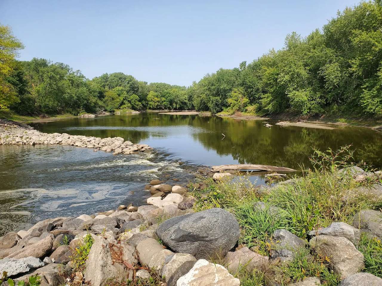 Squirrel Hollow County Park