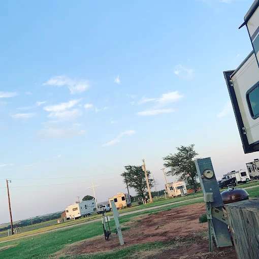 Stonegate RV Park & Stonegate Inn