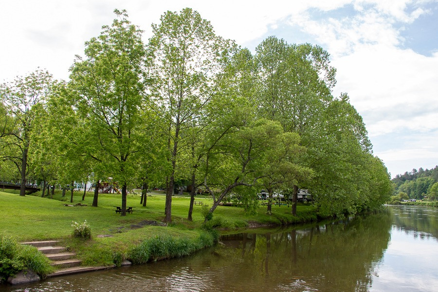 River Country Campground and RV Park