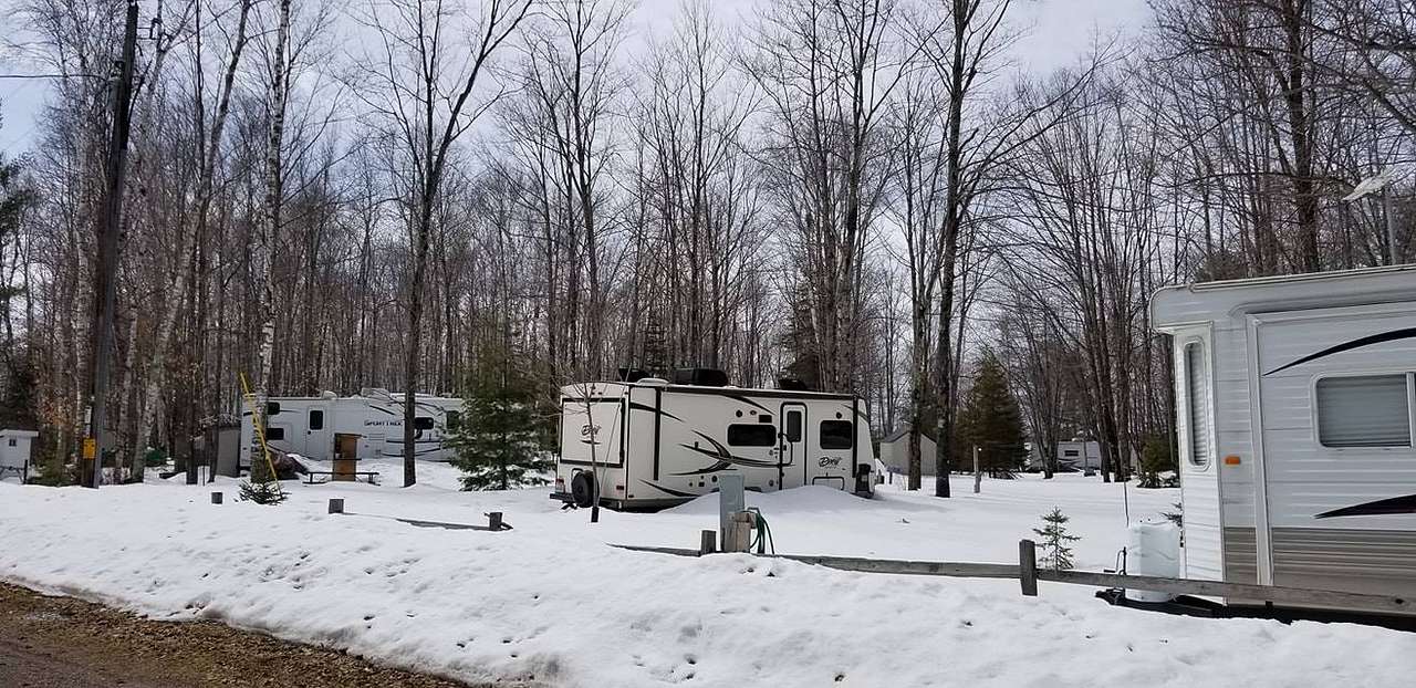 Bucksnort Resort