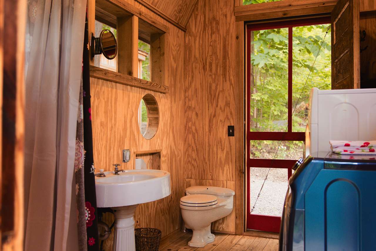 Bathhouse on site with a full stand up shower, washer and dryer.