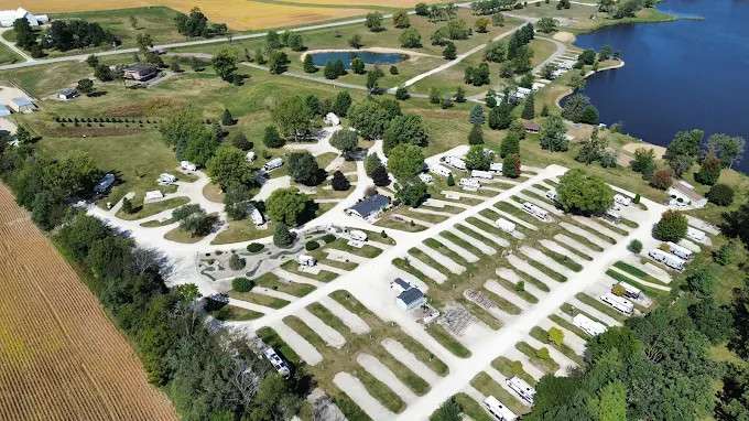 Lakeshore RV Resort & Campground