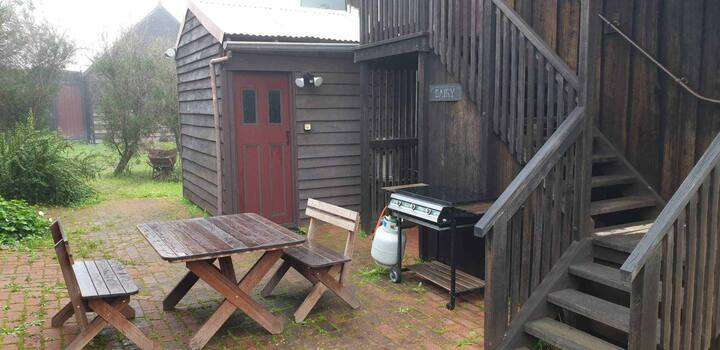 Katrine Steading