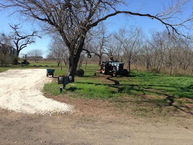 Kenedy Texas Country RV Park and Ranch