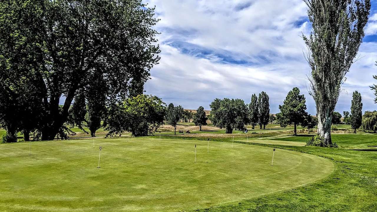 Sage Hills Golf Club & RV Resort
