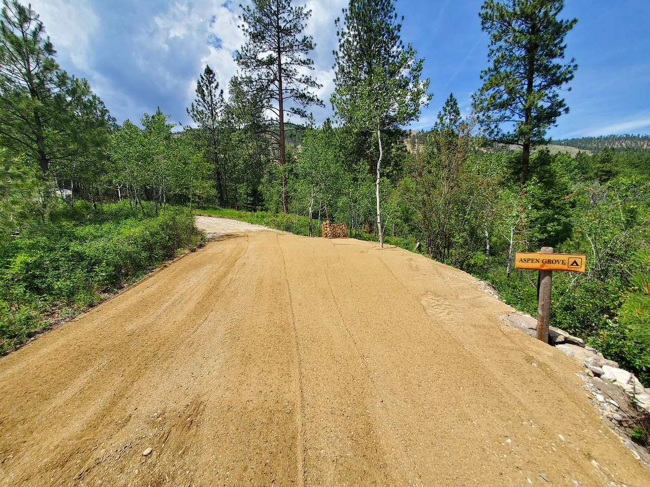 Carlton Peak Ranch & RV Camp