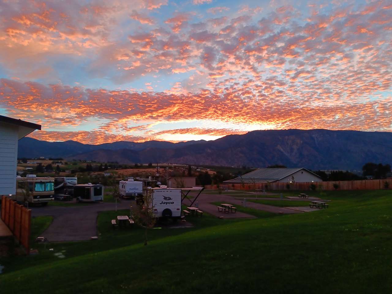 Four Lakes RV Park