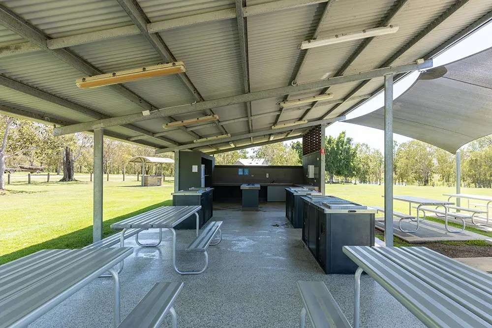 NRMA Lake Somerset Holiday Park