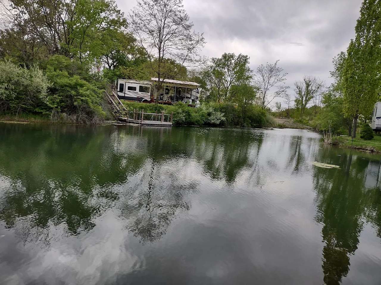 Stonefort Campground