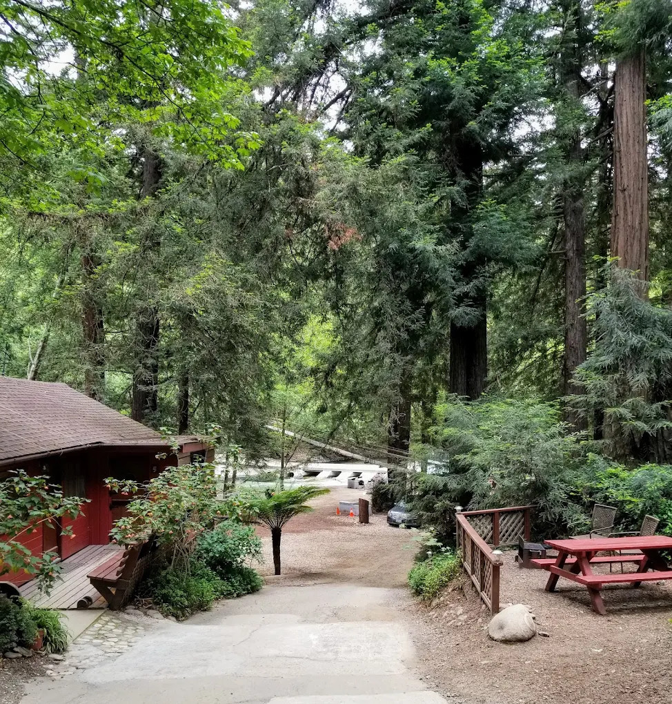 Riverside Campground & Cabins