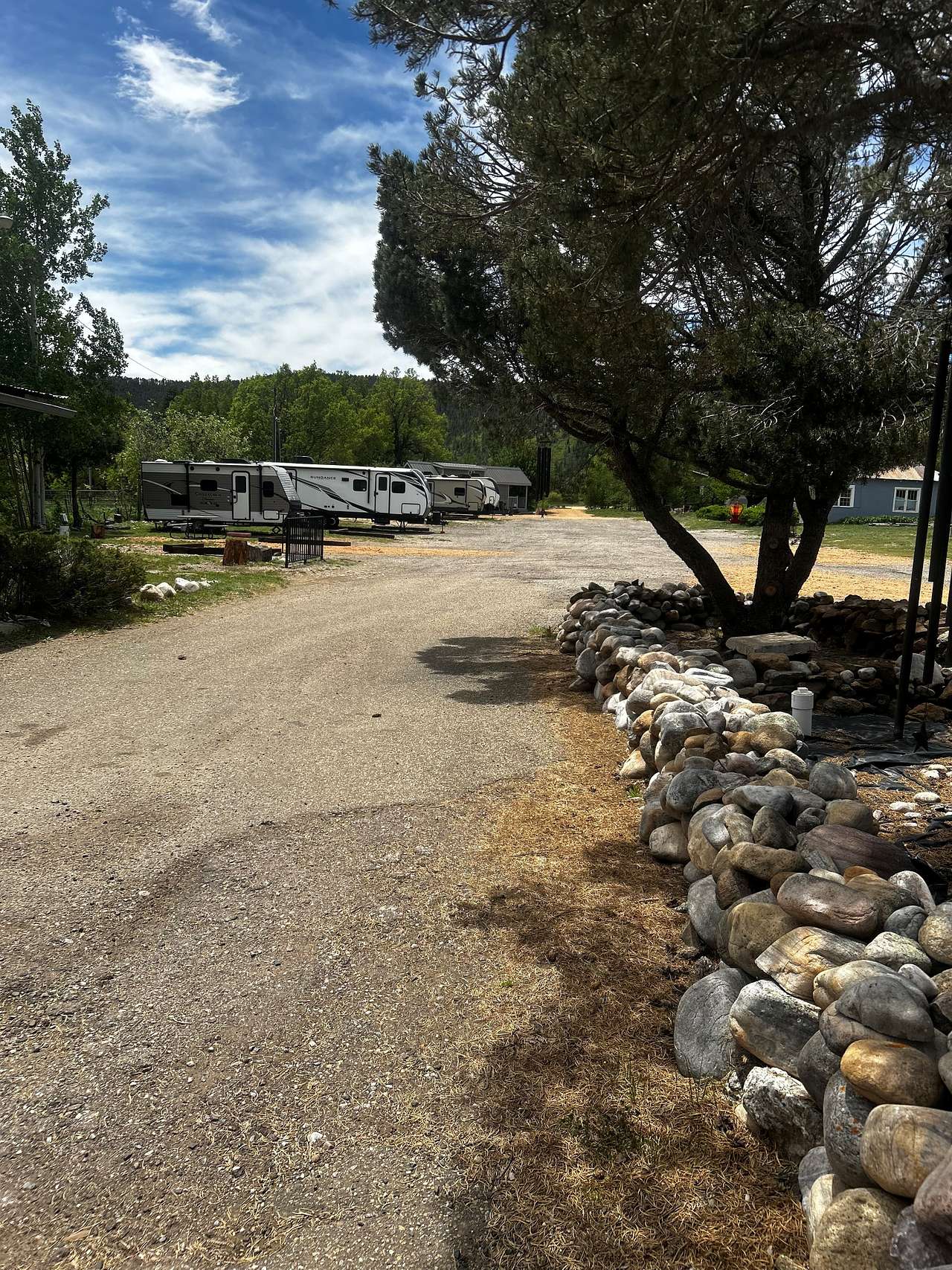 Historic Mora Inn and RV Park