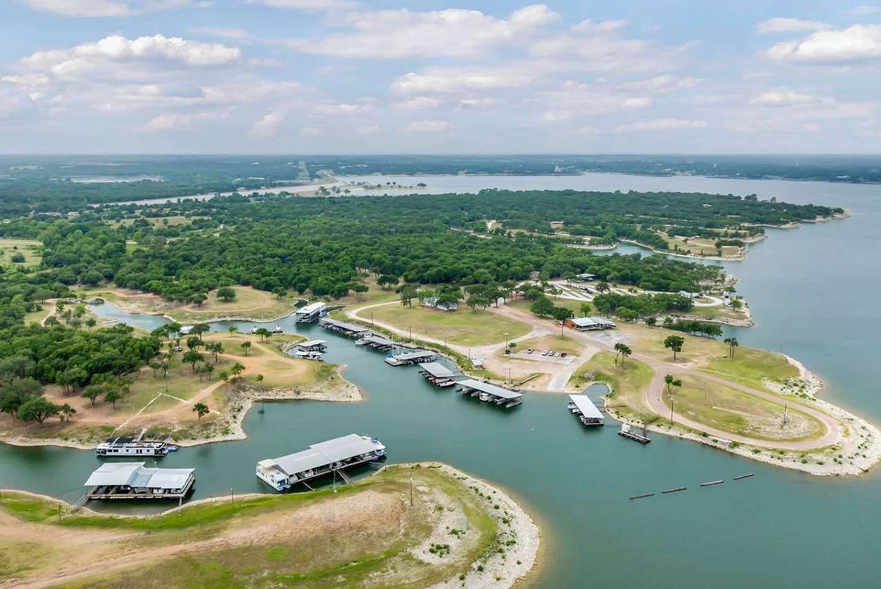 Parsons Marina At Lake Whitney