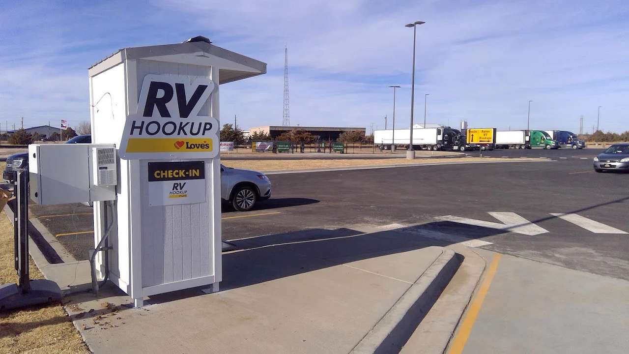 Love's RV Hookup Dalhart TX 836