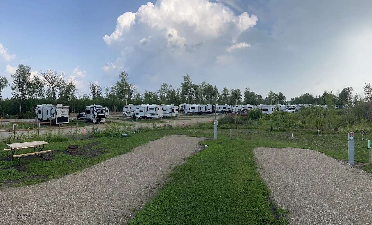 Royal Oaks RV Park