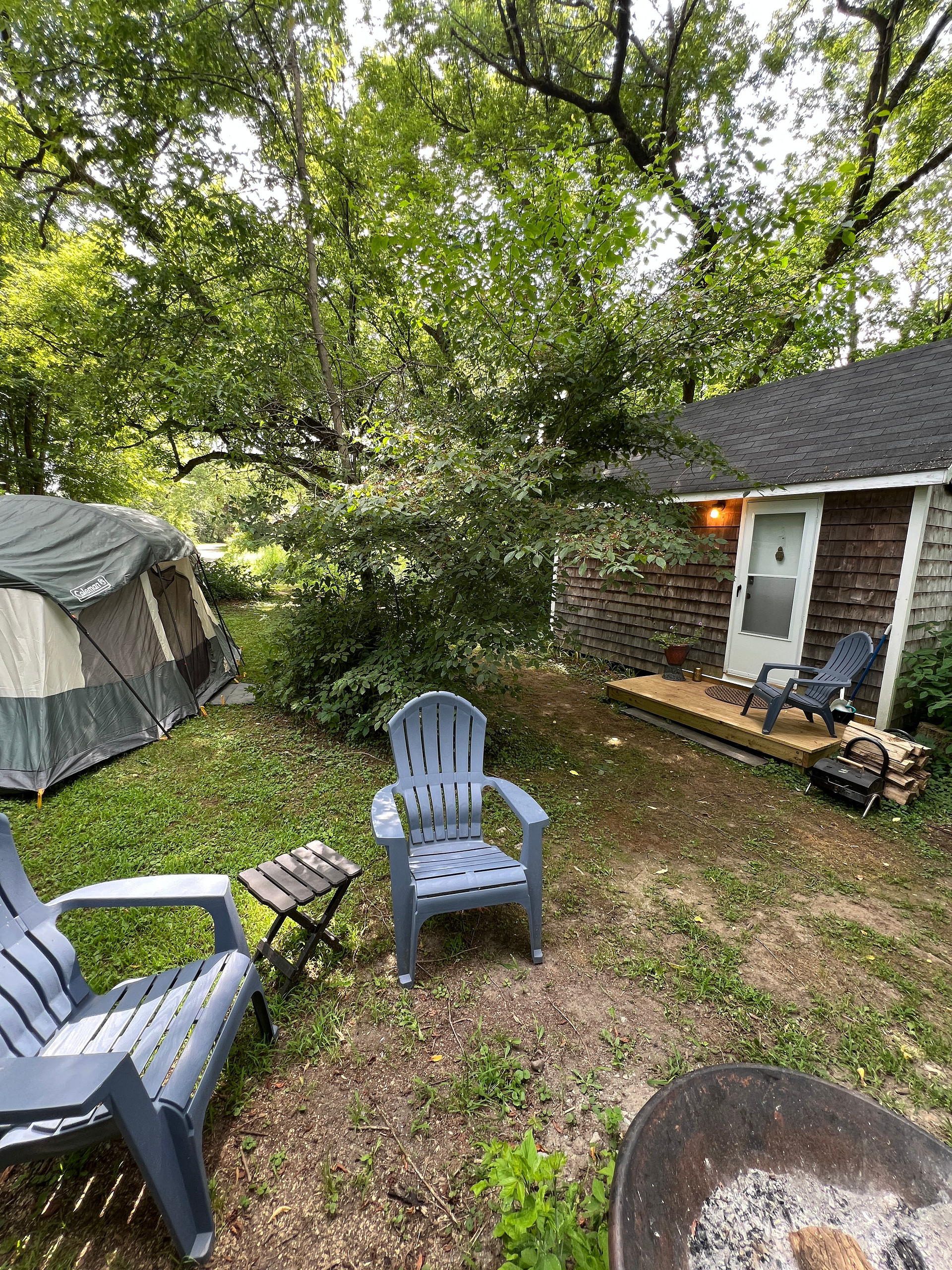 Riverside Retreat and Tiny Cabin
