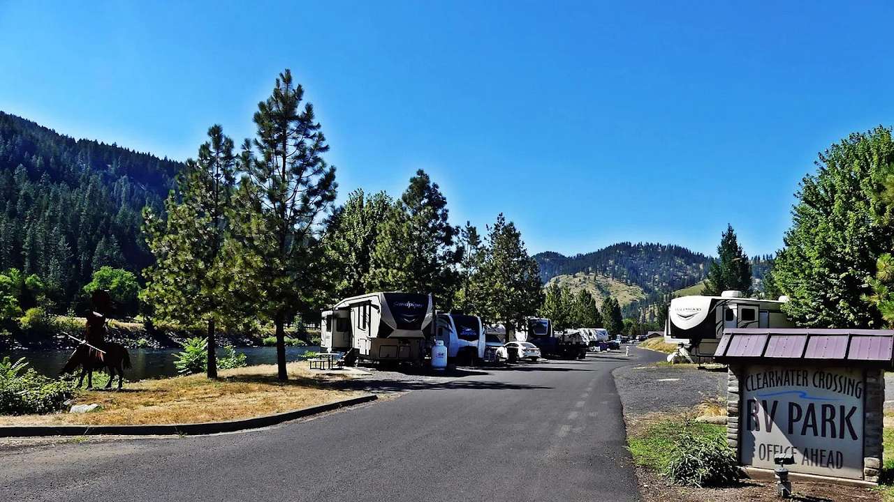 Clearwater Crossing RV Park