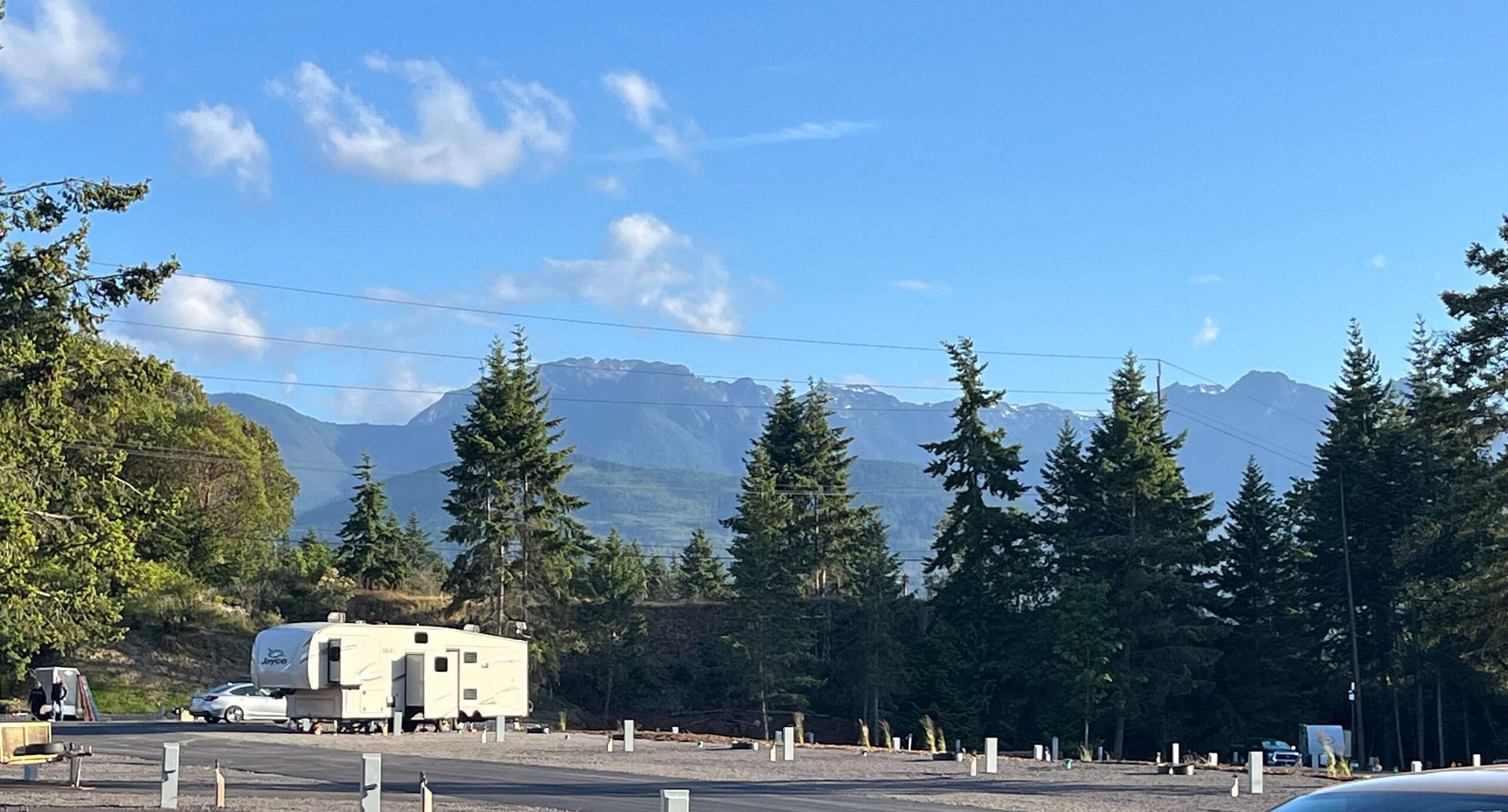 RV@Olympics with Olympic Mountains