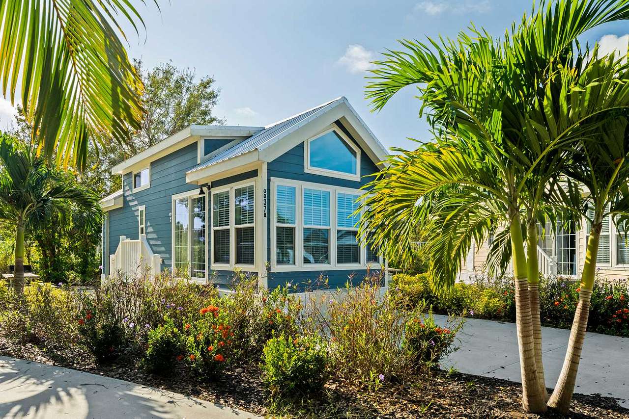 Sun Outdoors Sarasota