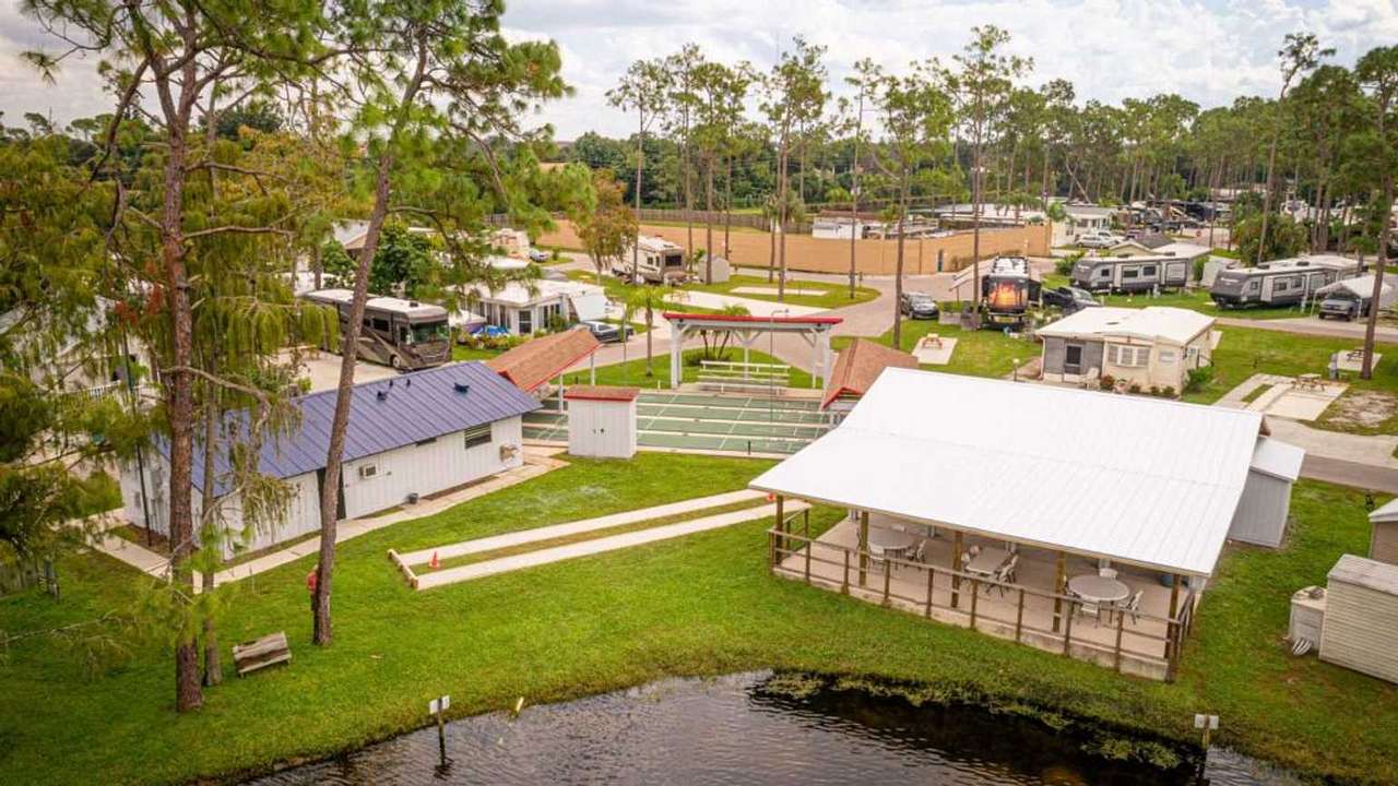 Sun Retreats Estero Bay