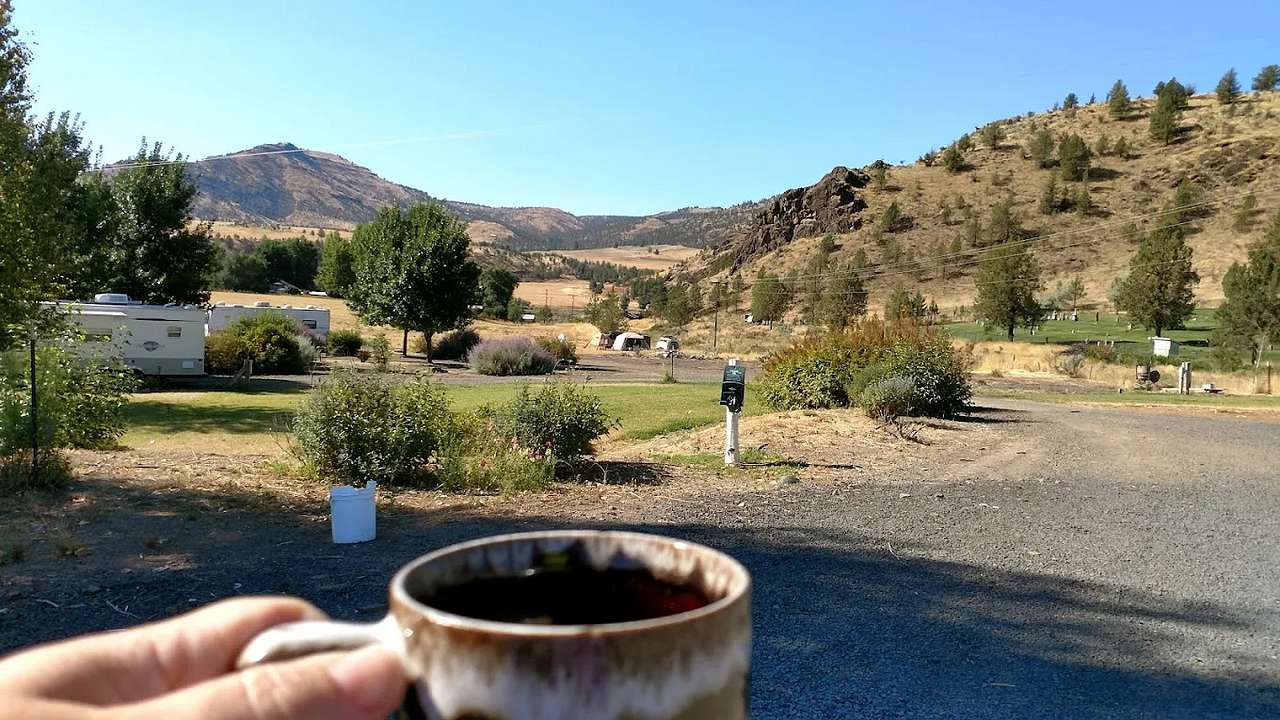 Monument Motel and RV Park