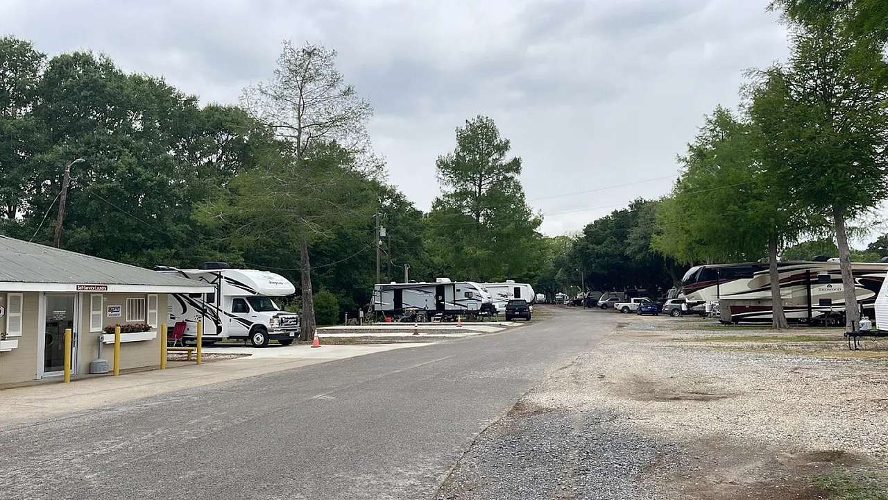 Maxie's Campground