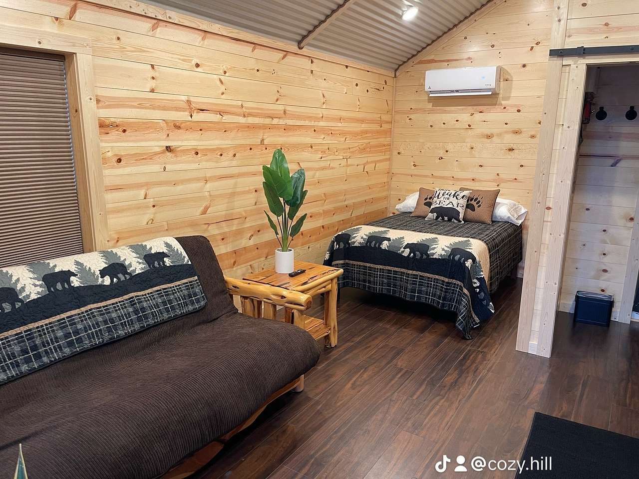 Cozy Hill RV And Cabin Resort