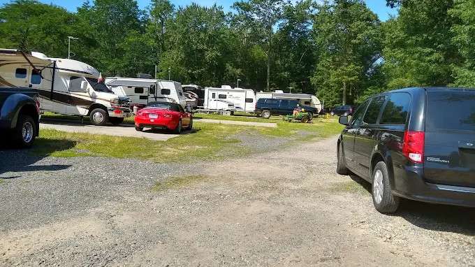 Navy Earle MWR RV Park