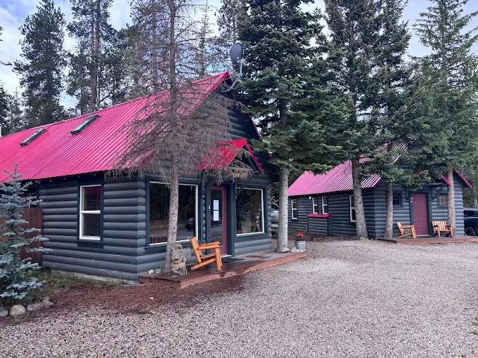 Yellowstone Cabins and RV Park